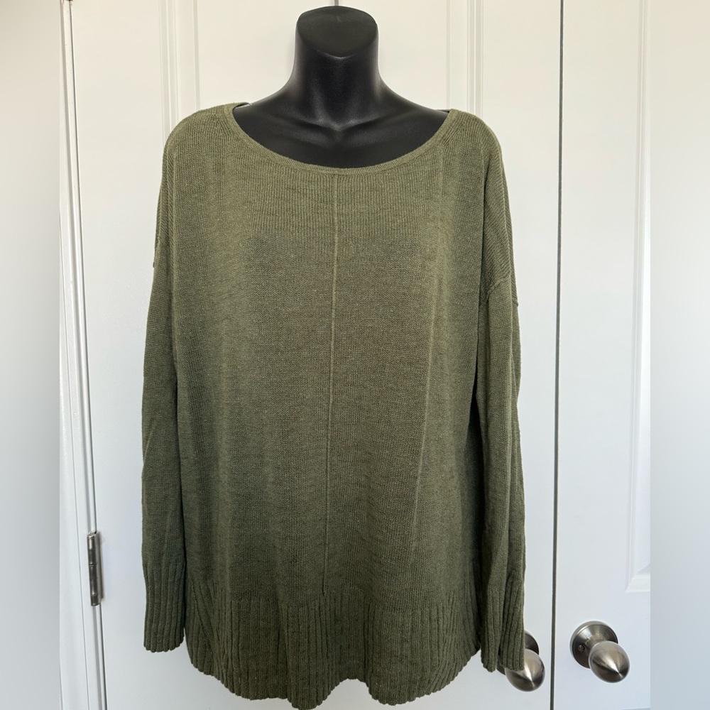 Banana Republic women’s olive green lightweight tunic sweater XL petite